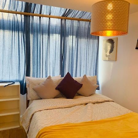 Riverside Double Room With Double Sofa Bed Londyn Zewnętrze zdjęcie